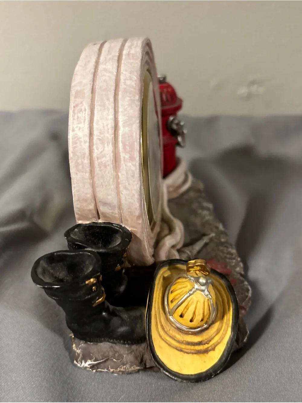 Vintage red hats of courage clock and it works